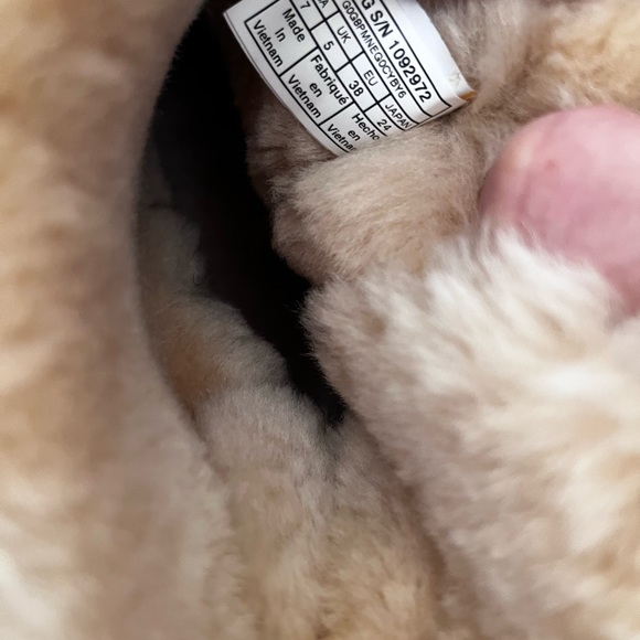 UGG Australia 1092972 chestnut  7 US Mini Bailey Bow II Winter Boots - Picture 6 of 13